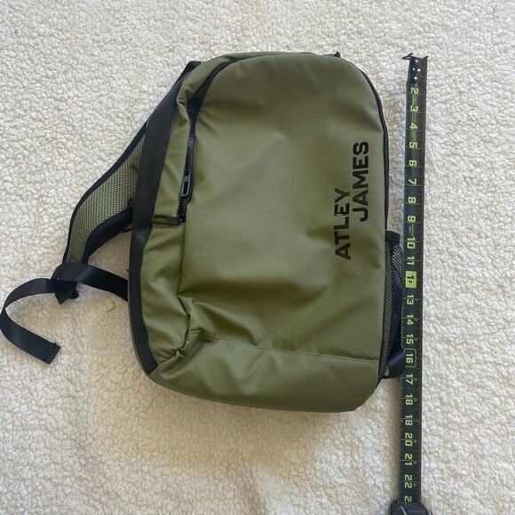 Green Backpack Set - Picture 4 of 16